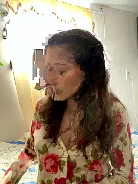 Snapshot of LiliJones_ chatting on January 16, 2026, 6:01 pm LiliJones online show from January 16, 2026, 6:01 pm