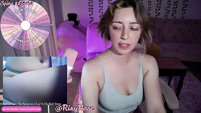 Snapshot of Trixyrose chatting on July 10, 2026, 2:22 am Trixyrose online show from July 10, 2026, 2:22 am