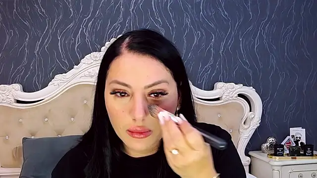 Snapshot of Lauren_Saint chatting on November 5, 2025, 7:55 am Lauren Saint online show from November 5, 2025, 7:55 am