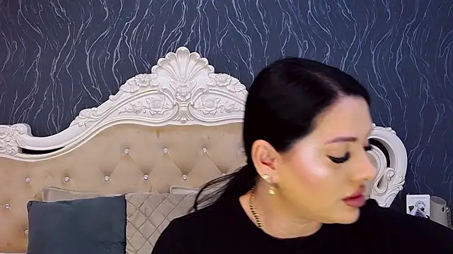 Lauren Saint online show from March 11, 2026, 6:24 pm