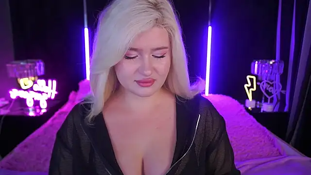 Snapshot of CocoSecretss chatting on October 11, 2025, 6:58 am CocoSecretss online show from October 11, 2025, 6:58 am