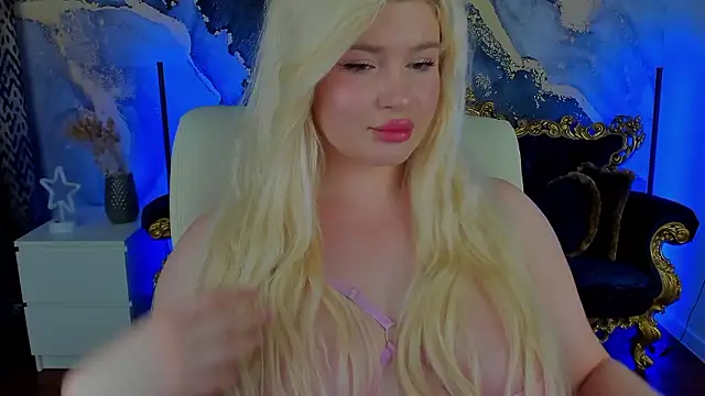 CocoSecretss online show from December 6, 2024, 7:37 am