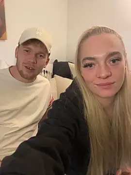 LizzyLush  online show from October 31, 2025, 2:08 am