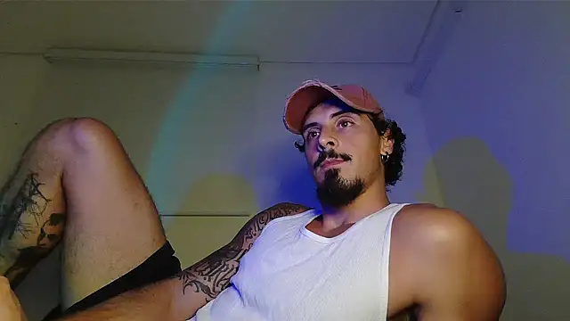 milkoffe online show from March 20, 2026, 2:45 am