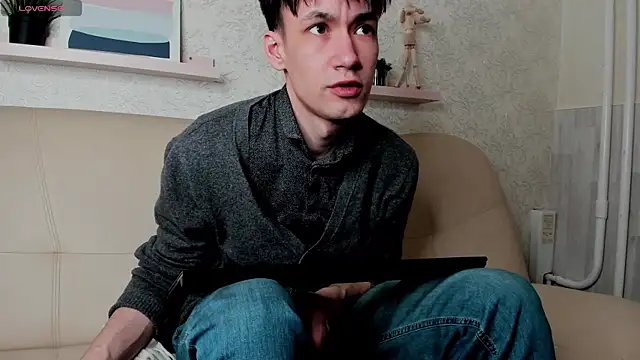 CalvinOwens online show from February 19, 2025, 5:49 pm