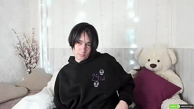 CalvinOwens online show from November 12, 2025, 3:10 am