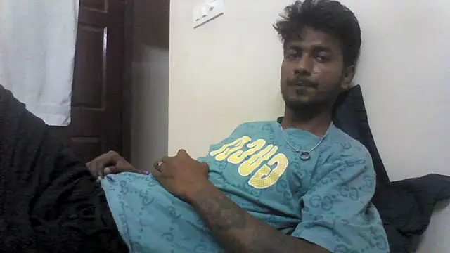 just fucks online show from September 25, 2025, 1:17 pm