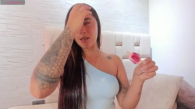 kayleeScott online show from April 14, 2026, 7:30 pm