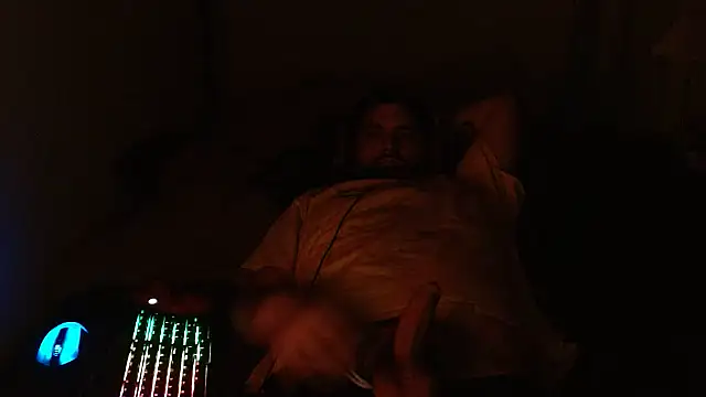 jotomatias931388 online show from December 3, 2025, 5:52 am