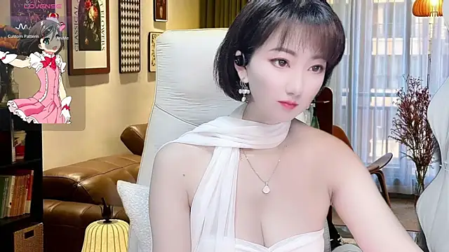 Mist lili online show from March 12, 2025, 11:21 am