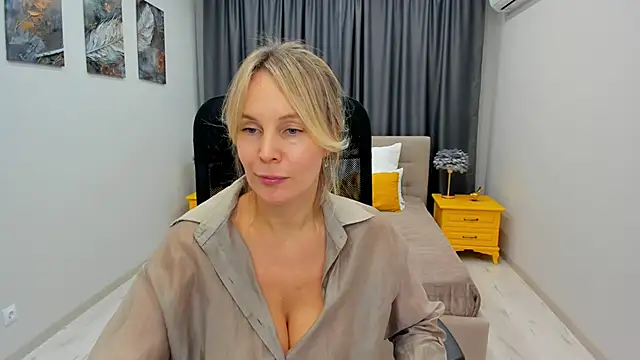 Sinty Devis online show from February 20, 2025, 5:52 pm