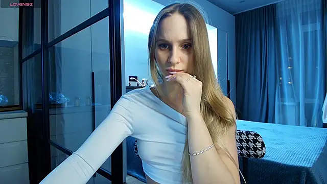 Mad1en online show from February 6, 2025, 12:37 pm