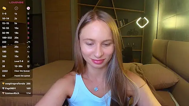 Mad1en online show from July 19, 2026, 3:59 am