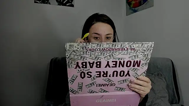 Snapshot of kassandra_james chatting on September 27, 2025, 12:00 pm kassandra james online show from September 27, 2025, 12:00 pm