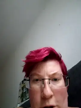 Snapshot of dieGeile0411 chatting on October 7, 2025, 1:34 pm dieGeile0411 online show from October 7, 2025, 1:34 pm