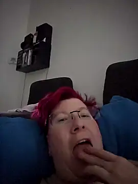 Snapshot of dieGeile0411 chatting on October 29, 2025, 11:20 am dieGeile0411 online show from October 29, 2025, 11:20 am