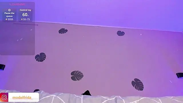  frida1 online show from October 2, 2025, 1:03 pm