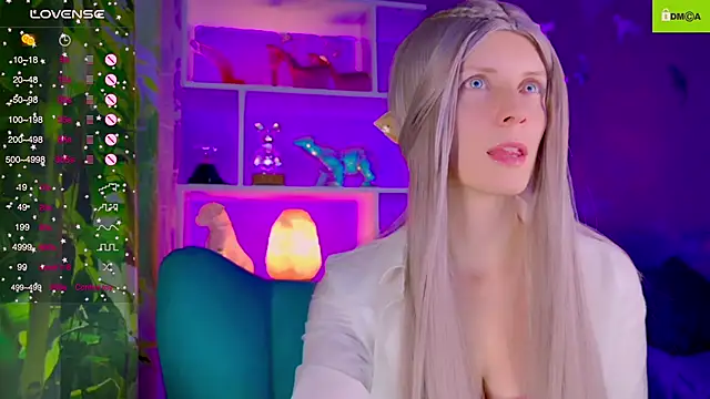 Snapshot of Flash_Summer chatting on November 7, 2025, 11:41 pm Flash Summer online show from November 7, 2025, 11:41 pm