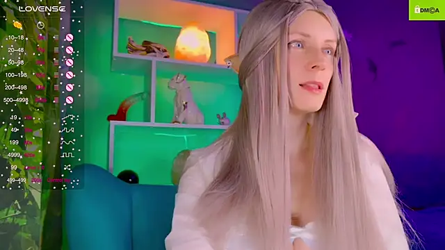 Snapshot of Flash_Summer chatting on November 2, 2025, 12:37 am Flash Summer online show from November 2, 2025, 12:37 am