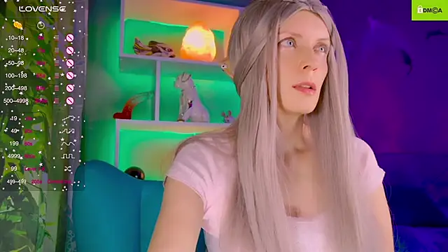 Snapshot of Flash_Summer chatting on October 19, 2025, 12:35 am Flash Summer online show from October 19, 2025, 12:35 am