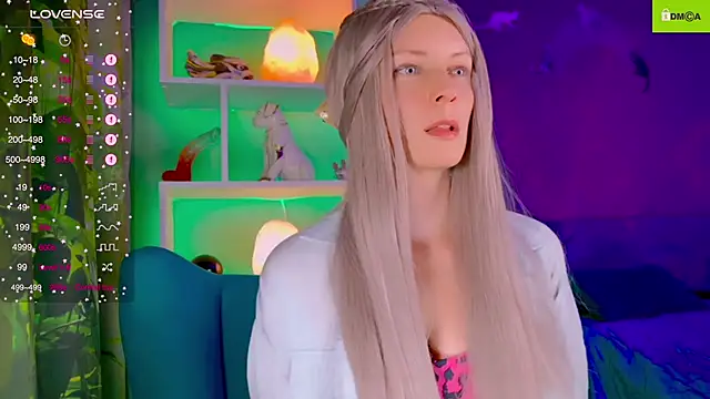 Snapshot of Flash_Summer chatting on October 2, 2025, 12:25 am Flash Summer online show from October 2, 2025, 12:25 am