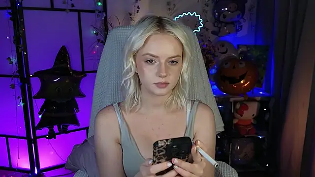 Snapshot of ImBonBon chatting on October 18, 2025, 11:40 pm ImBonBon online show from October 18, 2025, 11:40 pm