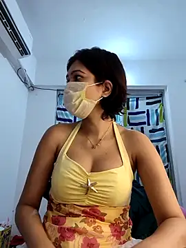 Snapshot of Angel_rani2 chatting on October 16, 2025, 1:30 pm Angel rani2 online show from October 16, 2025, 1:30 pm