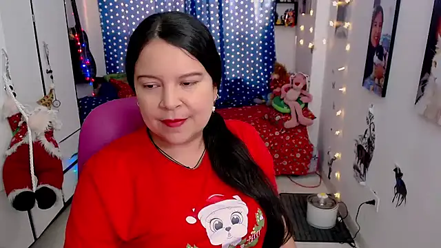 claryssa  online show from December 14, 2024, 9:02 pm