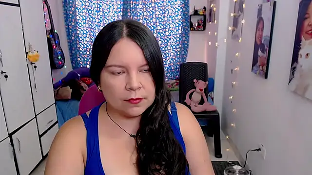 Snapshot of claryssa_ chatting on October 18, 2025, 4:53 pm claryssa online show from October 18, 2025, 4:53 pm