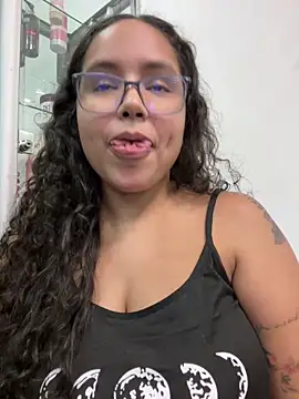 Snapshot of CurlyGirl_1 chatting on February 12, 2025, 7:56 pm CurlyGirl 1 online show from February 12, 2025, 7:56 pm