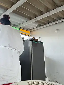 Snapshot of SheraHadee chatting on October 9, 2025, 4:07 pm SheraHadee online show from October 9, 2025, 4:07 pm