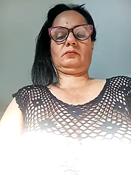 Snapshot of Eunice73 chatting on February 22, 2025, 12:40 pm Eunice73 online show from February 22, 2025, 12:40 pm