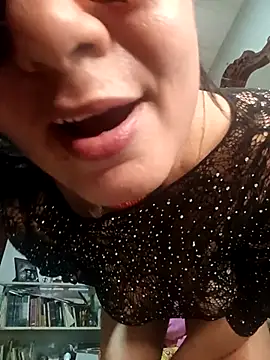 Snapshot of Eunice73 chatting on September 26, 2025, 10:27 pm Eunice73 online show from September 26, 2025, 10:27 pm