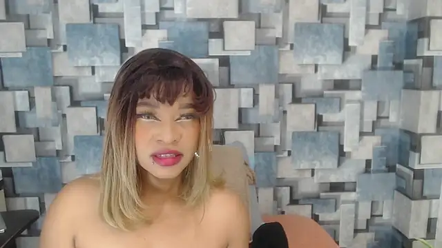 Snapshot of angel_dthroatt chatting on January 10, 2026, 12:11 pm angel dthroatt online show from January 10, 2026, 12:11 pm