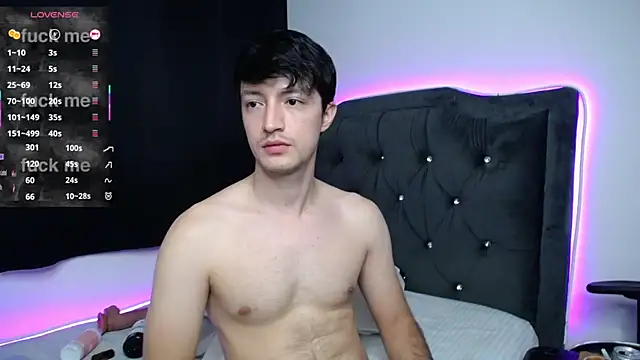 Snapshot of henry_diiaz chatting on December 20, 2025, 8:17 am henry diiaz online show from December 20, 2025, 8:17 am