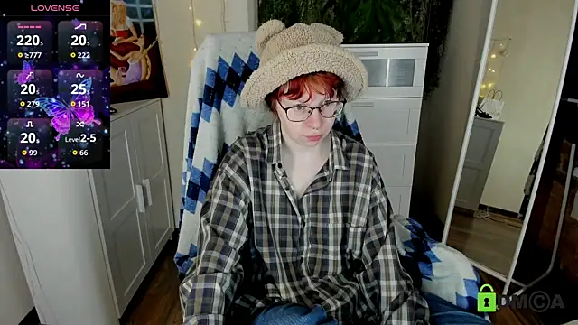 Melissa Wells online show from October 23, 2025, 9:02 pm