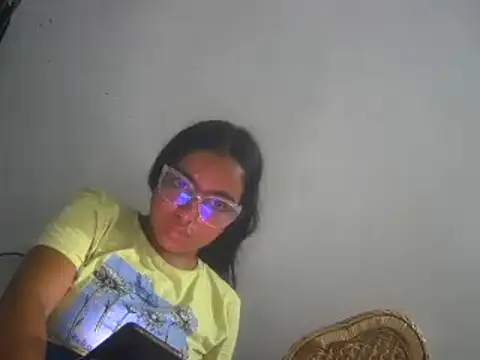 sexyboo2025 online show from January 3, 2025, 11:23 pm