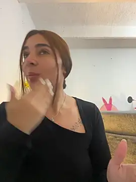 Meganmilk1 online show from October 6, 2025, 3:24 pm