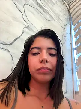 NicolRoss  online show from November 12, 2025, 9:51 pm