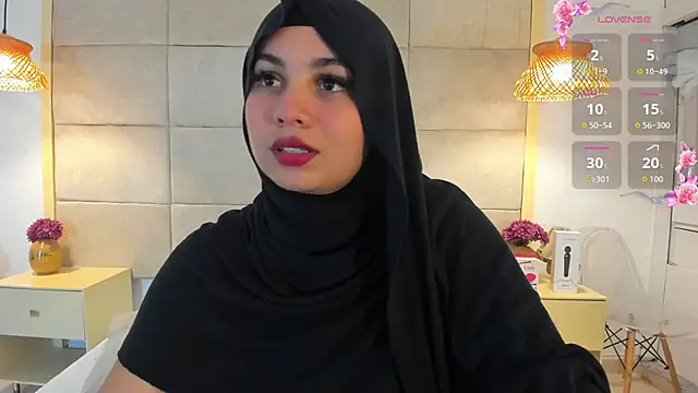 Snapshot of _anjum_ chatting on September 17, 2025, 12:18 pm  anjum  online show from September 17, 2025, 12:18 pm