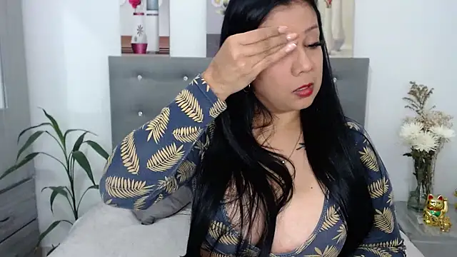 titsbiglovers online show from February 23, 2025, 4:24 pm