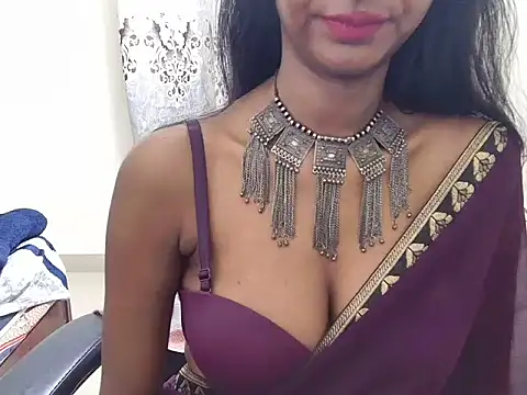 tanvi-00 online show from January 20, 2025, 3:28 pm