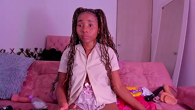 Snapshot of kimmysantoo chatting on September 18, 2025, 2:03 am kimmysantoo online show from September 18, 2025, 2:03 am