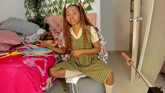 Snapshot of kimmysantoo chatting on March 1, 2025, 9:51 am kimmysantoo online show from March 1, 2025, 9:51 am