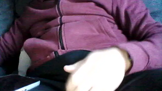 Snapshot of daky_86 chatting on October 2, 2025, 4:21 pm daky 86 online show from October 2, 2025, 4:21 pm