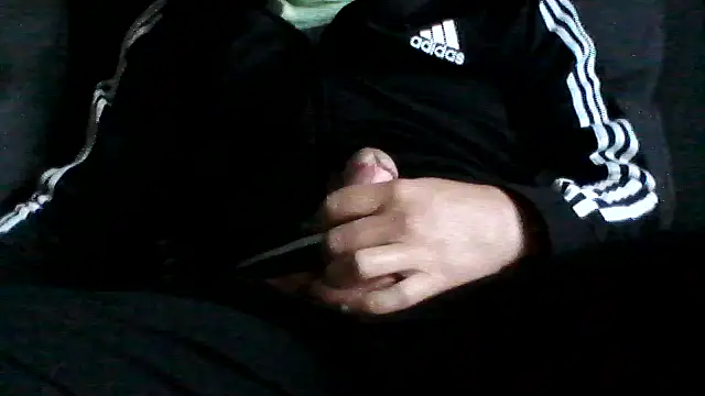 Snapshot of daky_86 chatting on September 25, 2025, 4:57 pm daky 86 online show from September 25, 2025, 4:57 pm