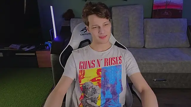 TeddyLiLboy online show from March 22, 2026, 6:20 pm