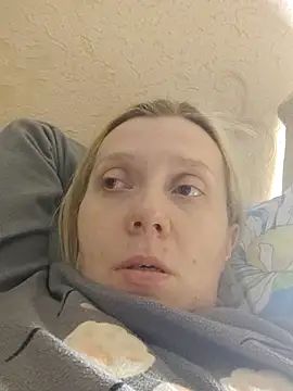 Snapshot of LeraSweet chatting on October 18, 2025, 6:54 pm LeraSweet online show from October 18, 2025, 6:54 pm