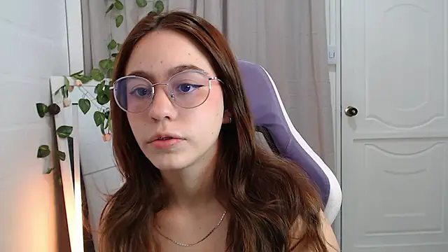 BlairVicent online show from November 12, 2025, 1:26 pm