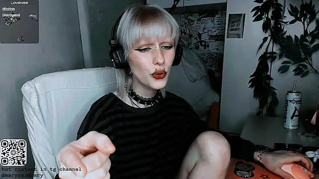 Snapshot of say_mary chatting on October 26, 2025, 9:04 pm say mary online show from October 26, 2025, 9:04 pm